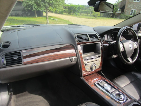 Used Jaguar XK 2009 for sale - 75729373: Photo 16