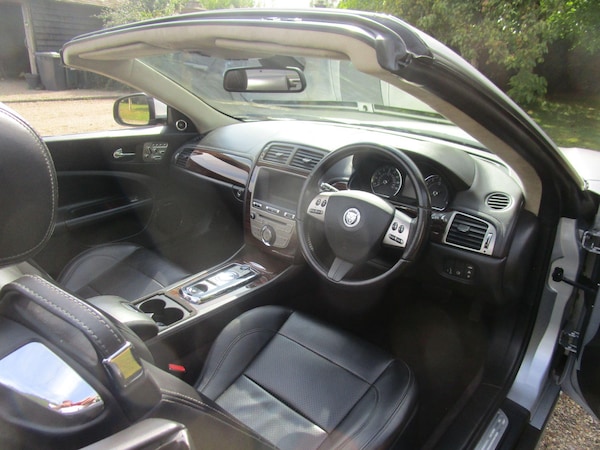 Used Jaguar XK 2009 for sale - 75729373: Photo 33
