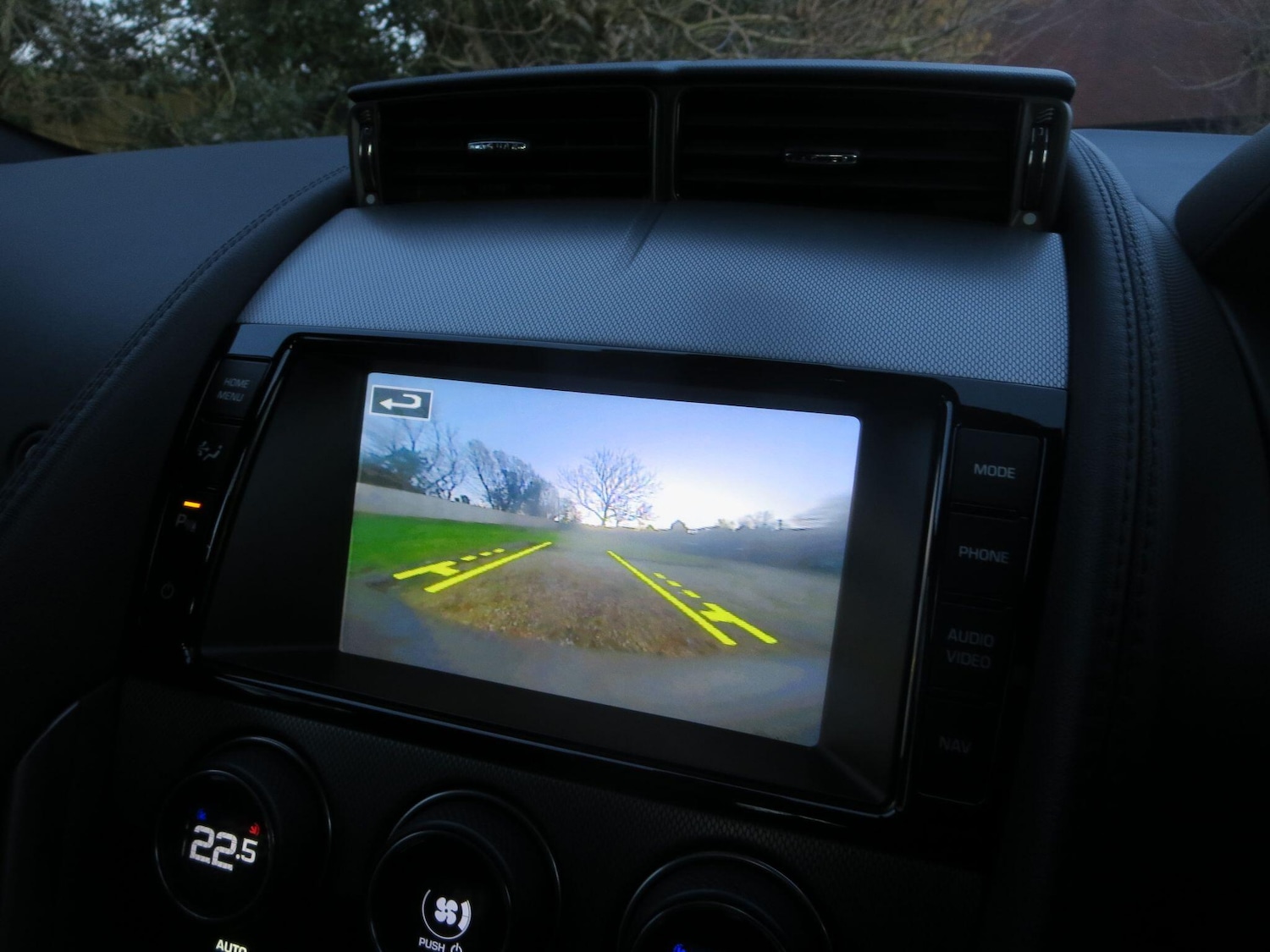 Used Jaguar F-Type 2014 for sale - 77585970: Photo 16