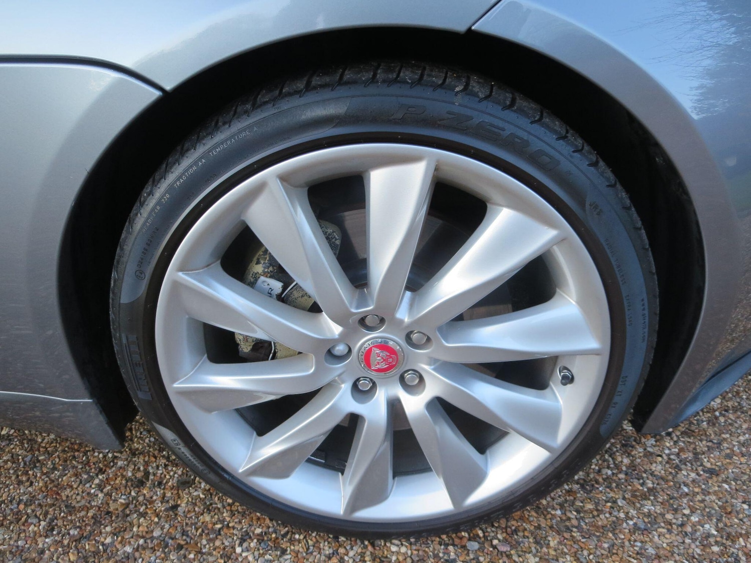 Used Jaguar F-Type 2014 for sale - 77585970: Photo 4