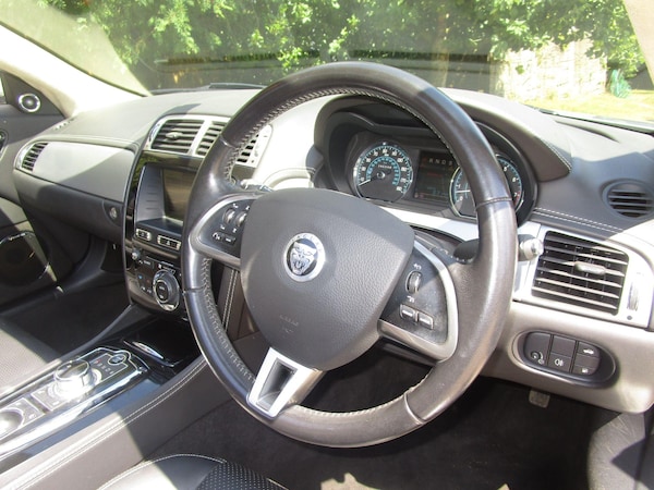 Used Jaguar XK 2011 for sale - 75225113: Photo 12
