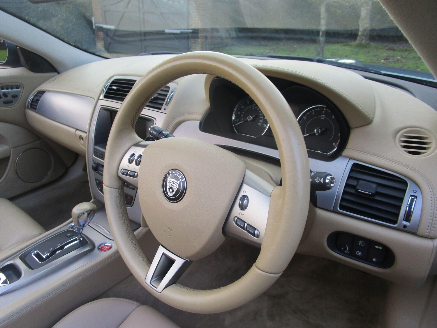 Used Jaguar XK 2006 for sale - 77455871: Photo 31