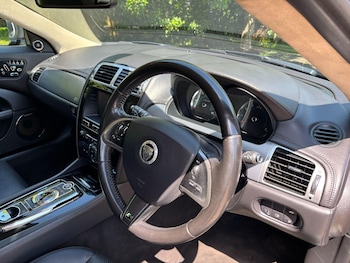 Used Jaguar XK 2012 for sale - 79012992: Photo