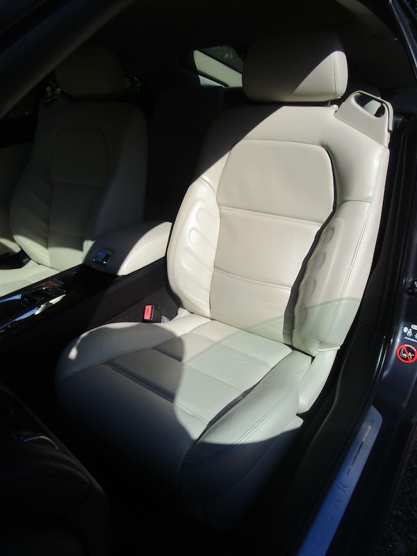 Used Jaguar XKR 2008 for sale - 76041848: Photo 27