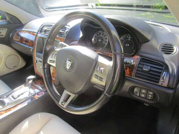 Used Jaguar XKR 2008 for sale - 76041848: Photo 28