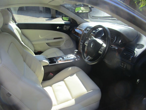 Used Jaguar XKR 2008 for sale - 76041848: Photo 30