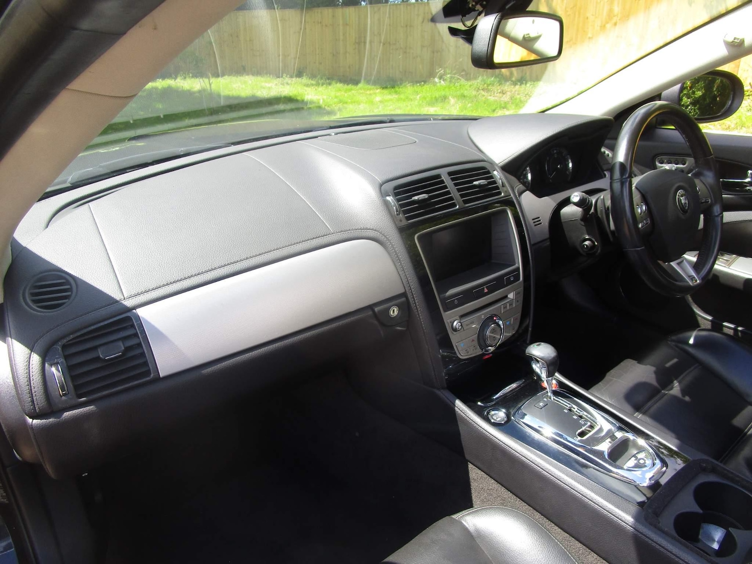 Vehicle 28
