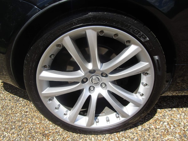 Used Jaguar XKR 2008 for sale - 75319475: Photo 5