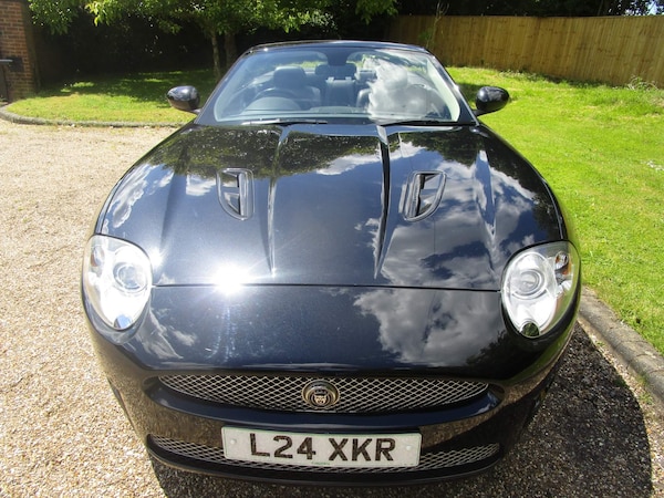 Used Jaguar XKR 2008 for sale - 75319475: Photo 9