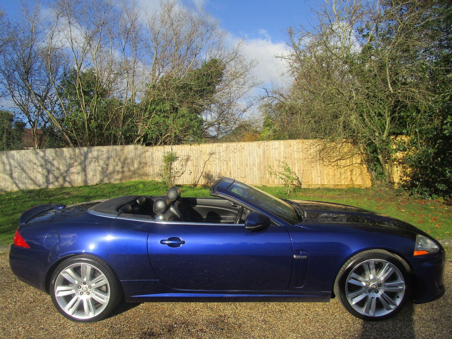 Used Jaguar XK 2010 for sale - 76632948: Photo 1