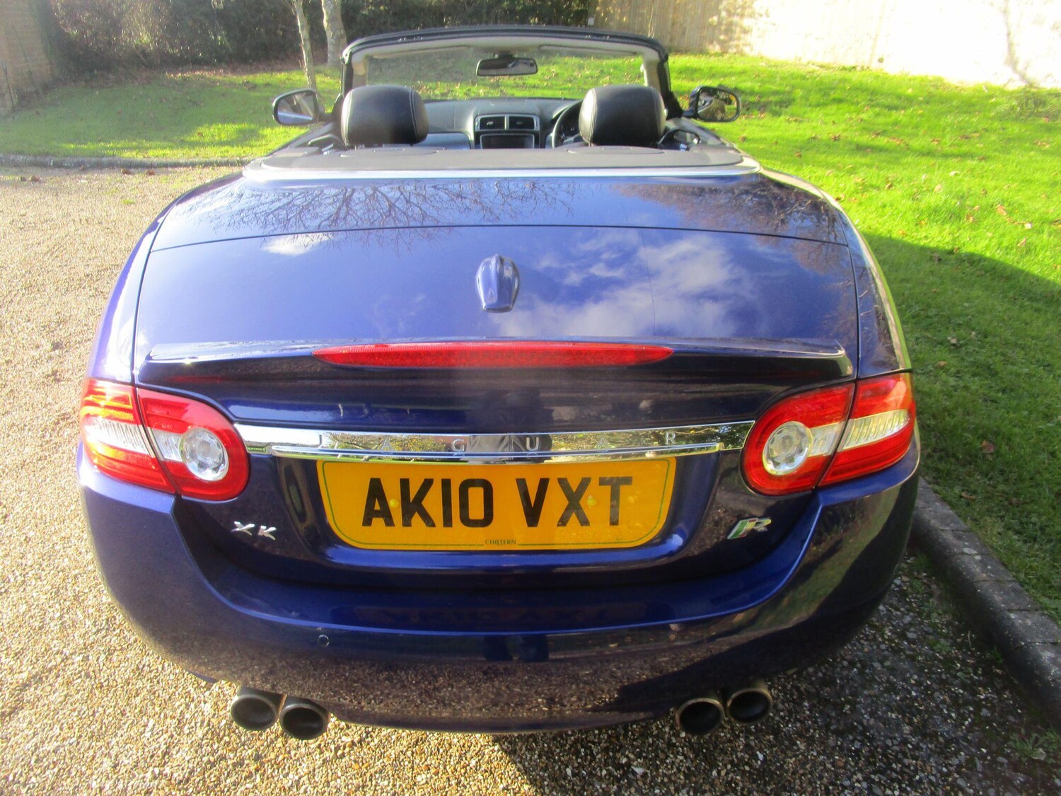 Used Jaguar XK 2010 for sale - 76632948: Photo 25