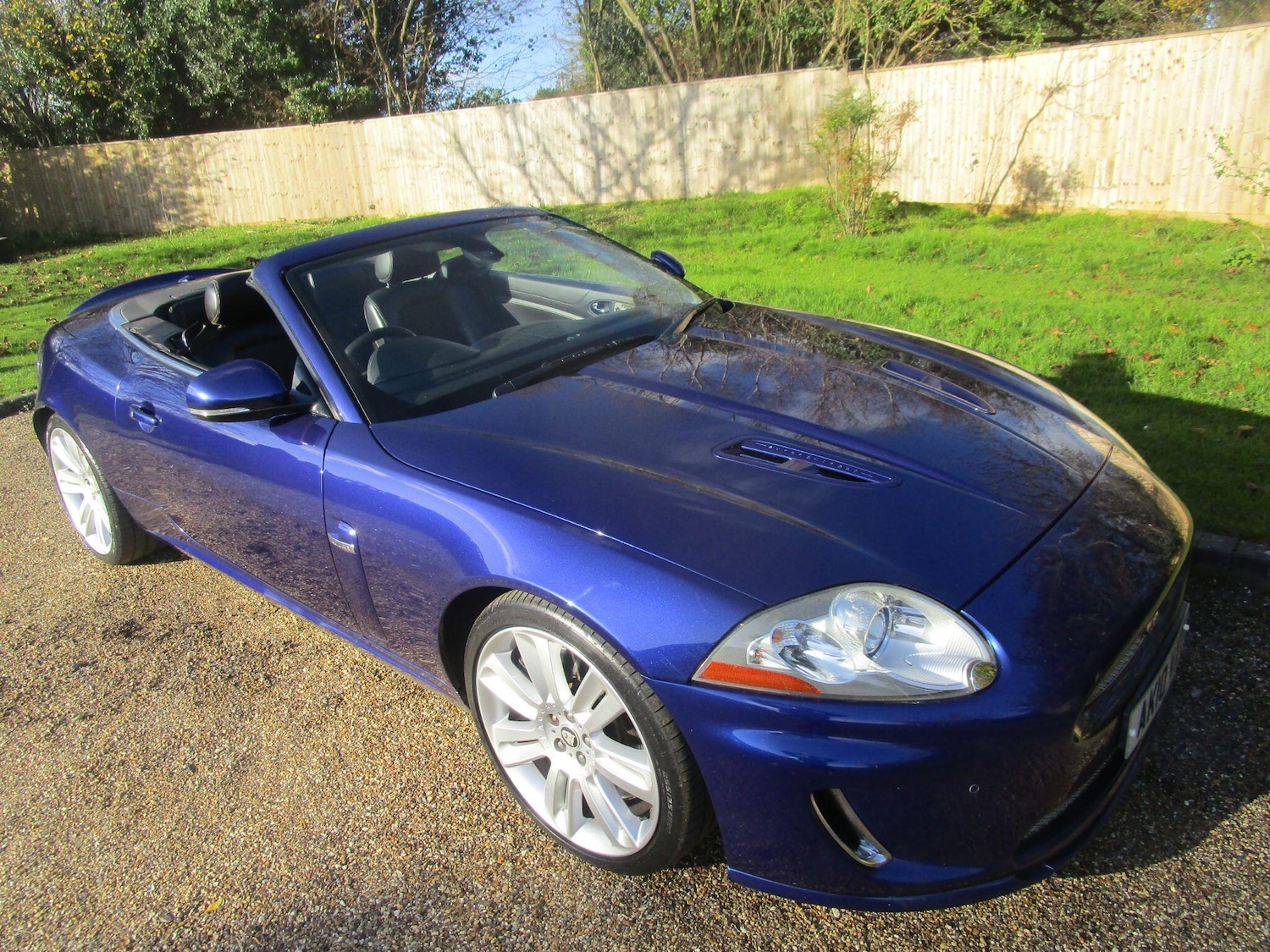 Used Jaguar XK 2010 for sale - 76632948: Photo 9