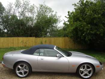 Used Jaguar XKR 2004 for sale - 74935409: Photo