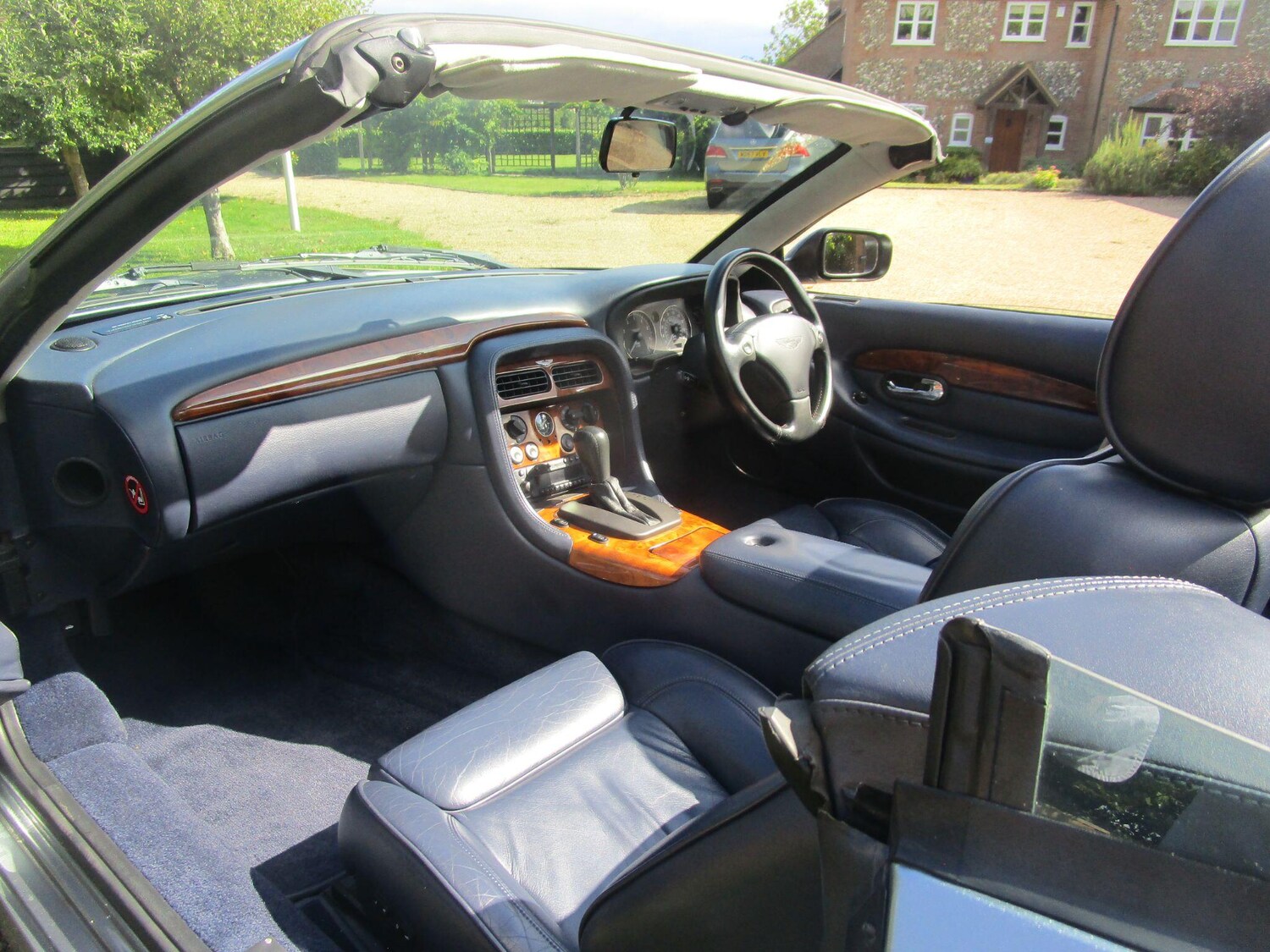Used Aston Martin DB7 2004 for sale - 77838942: Photo 17
