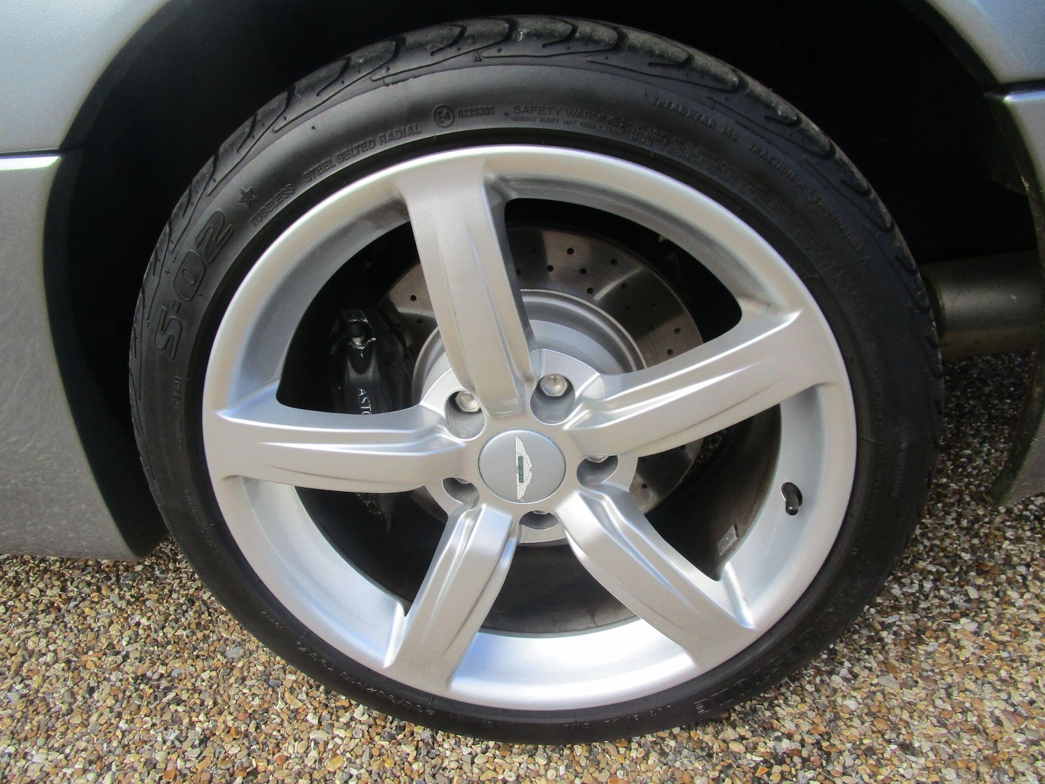 Used Aston Martin DB7 2004 for sale - 77838942: Photo 21