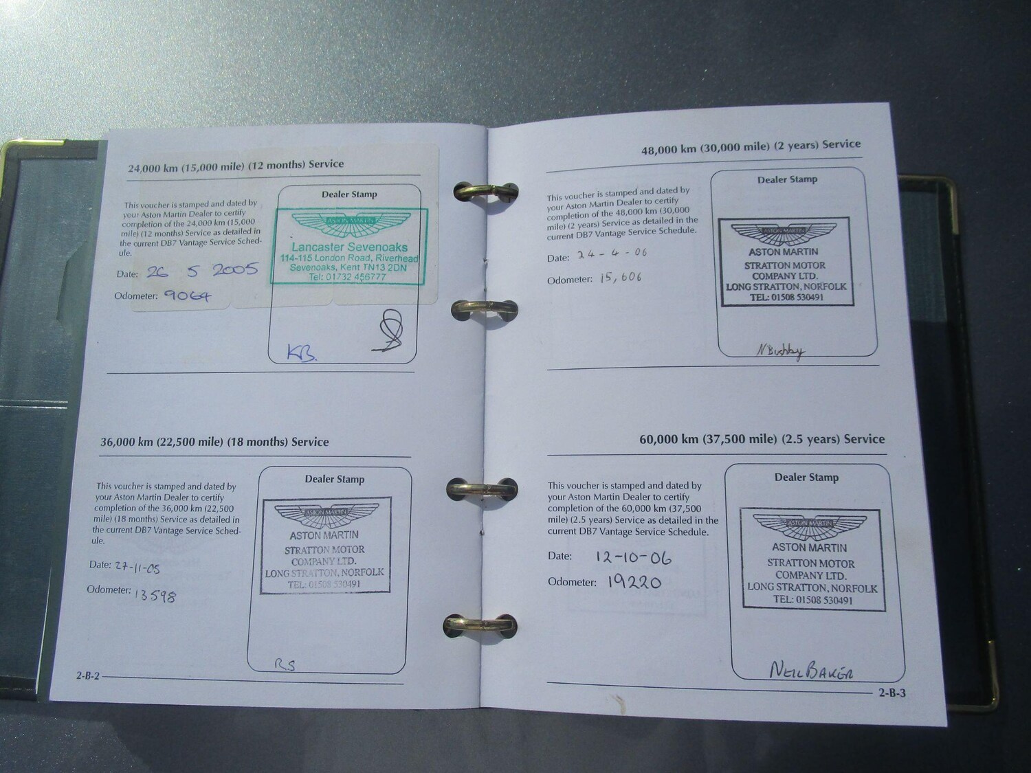 Used Aston Martin DB7 2004 for sale - 77838942: Photo 37