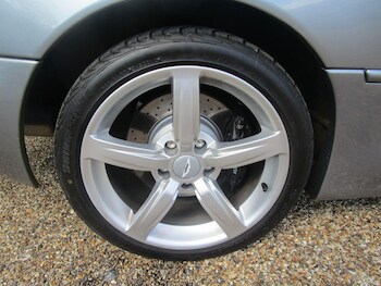 Used Aston Martin DB7 2004 for sale - 77838942: Photo