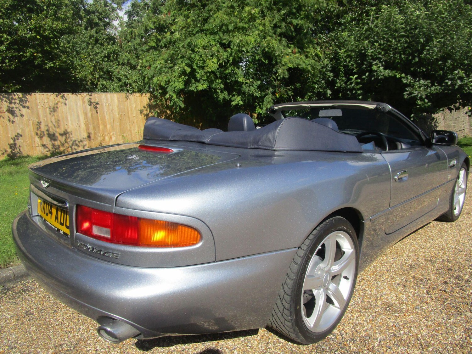 Used Aston Martin DB7 2004 for sale - 77838942: Photo 9