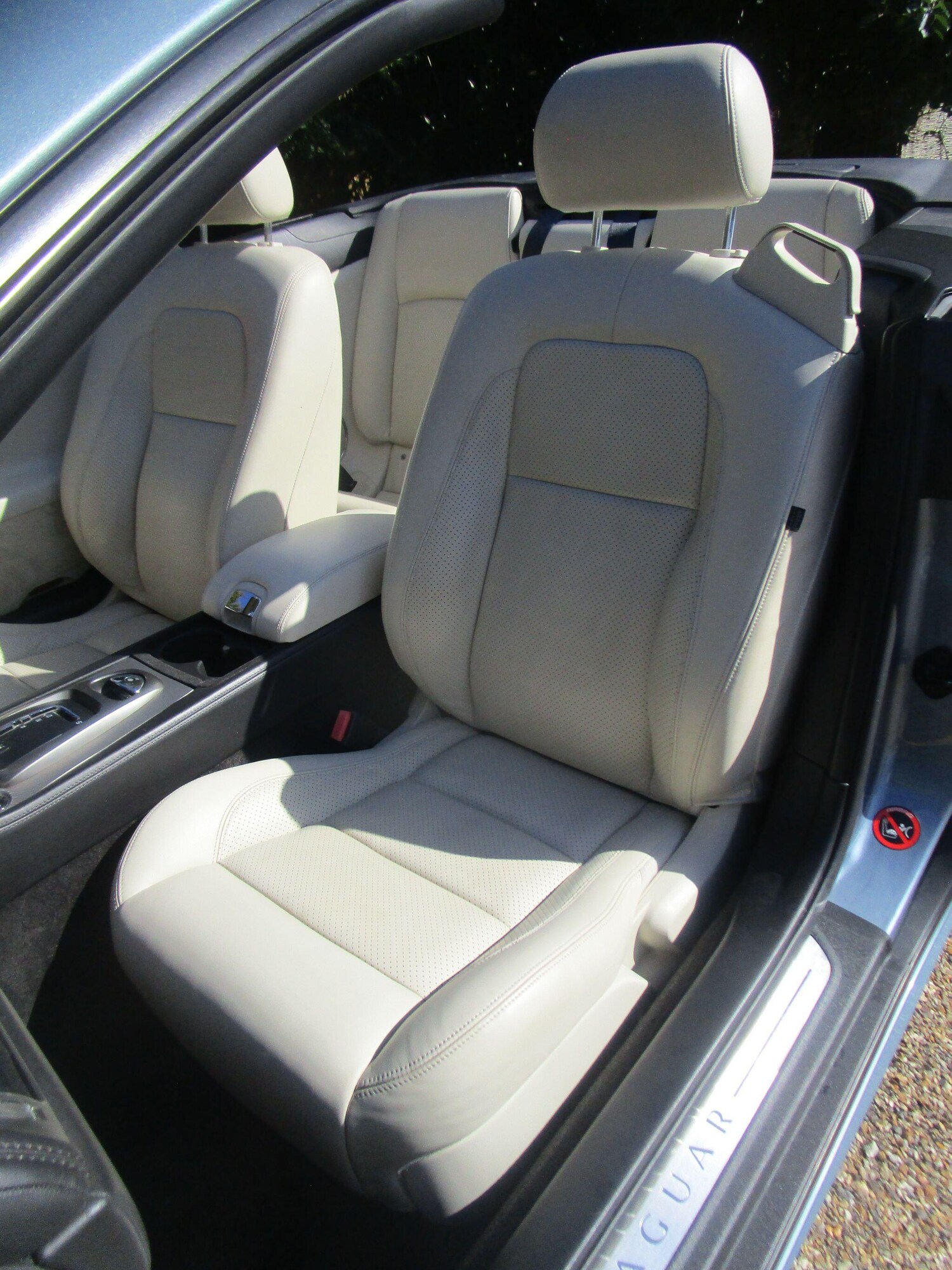Used Jaguar XK 2006 for sale - 76042619: Photo 34