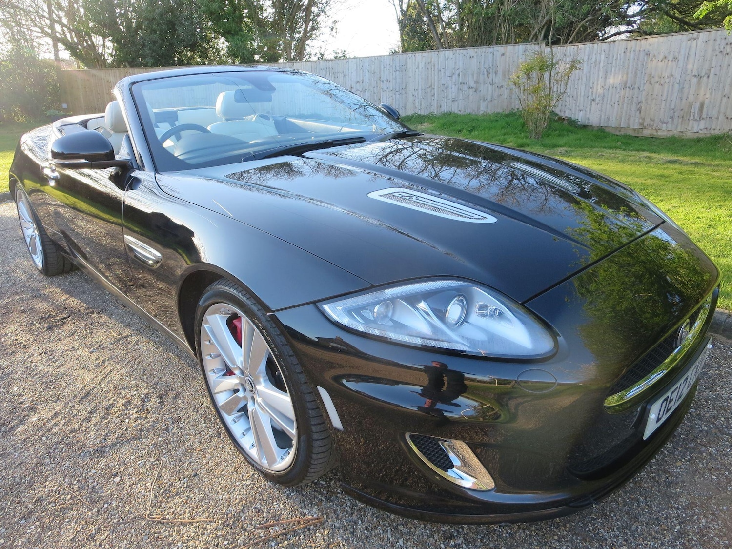 Used Jaguar XK 2012 for sale - 78170540: Photo 2