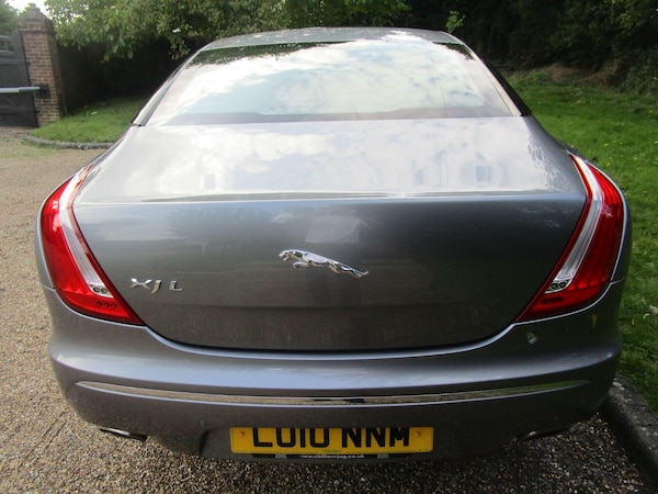 Used Jaguar XJ 2010 for sale - 75311487: Photo 29