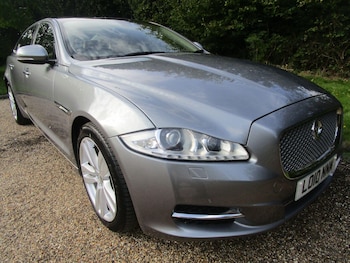 Used Jaguar XJ 2010 for sale - 75311487: Photo
