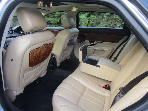 Used Jaguar XJ 2010 for sale - 75311487: Photo 30