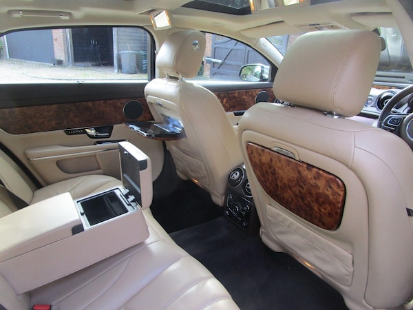 Used Jaguar XJ 2010 for sale - 75311487: Photo 36