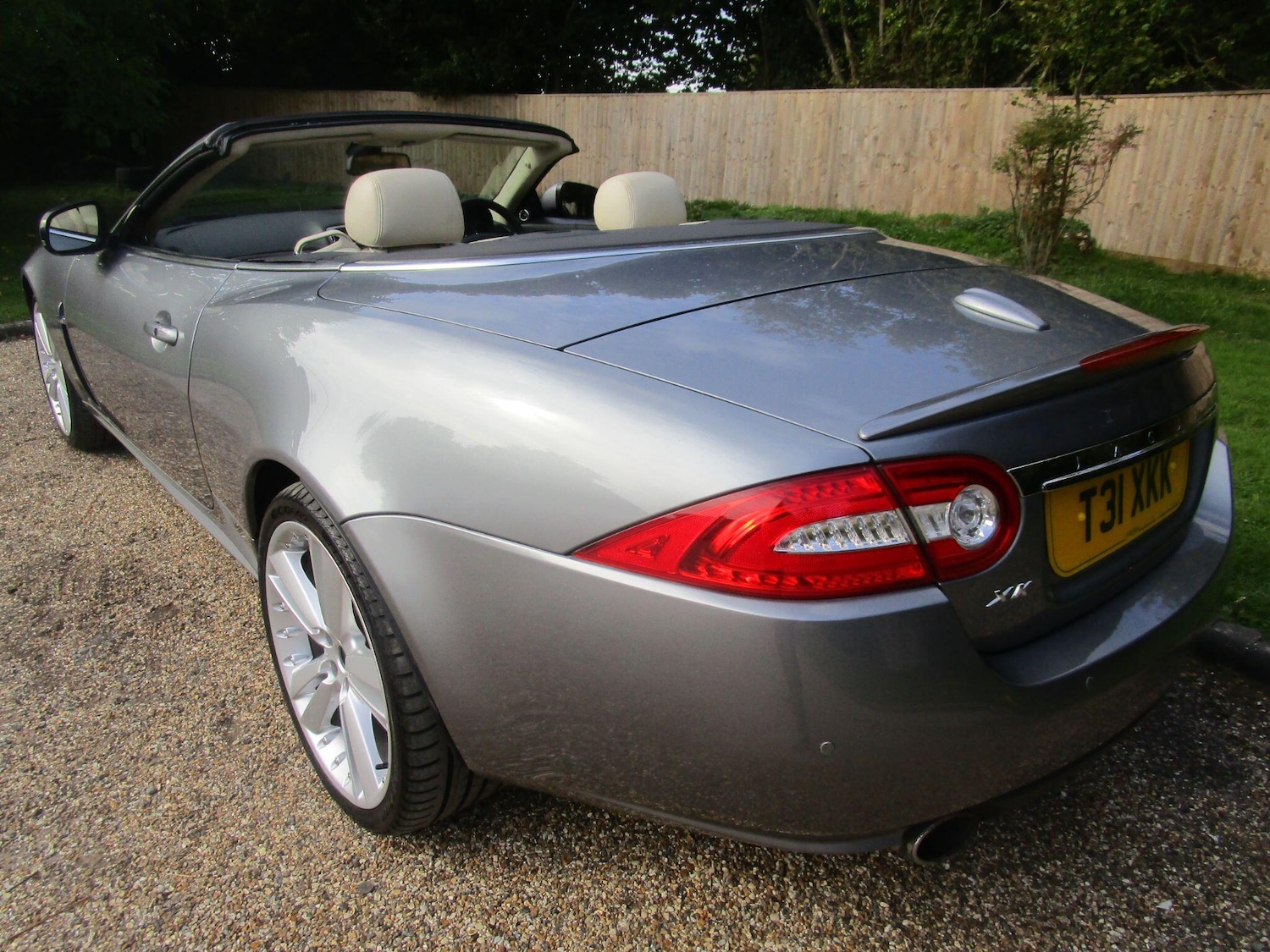 Used Jaguar XK 2010 for sale - 76511869: Photo 27
