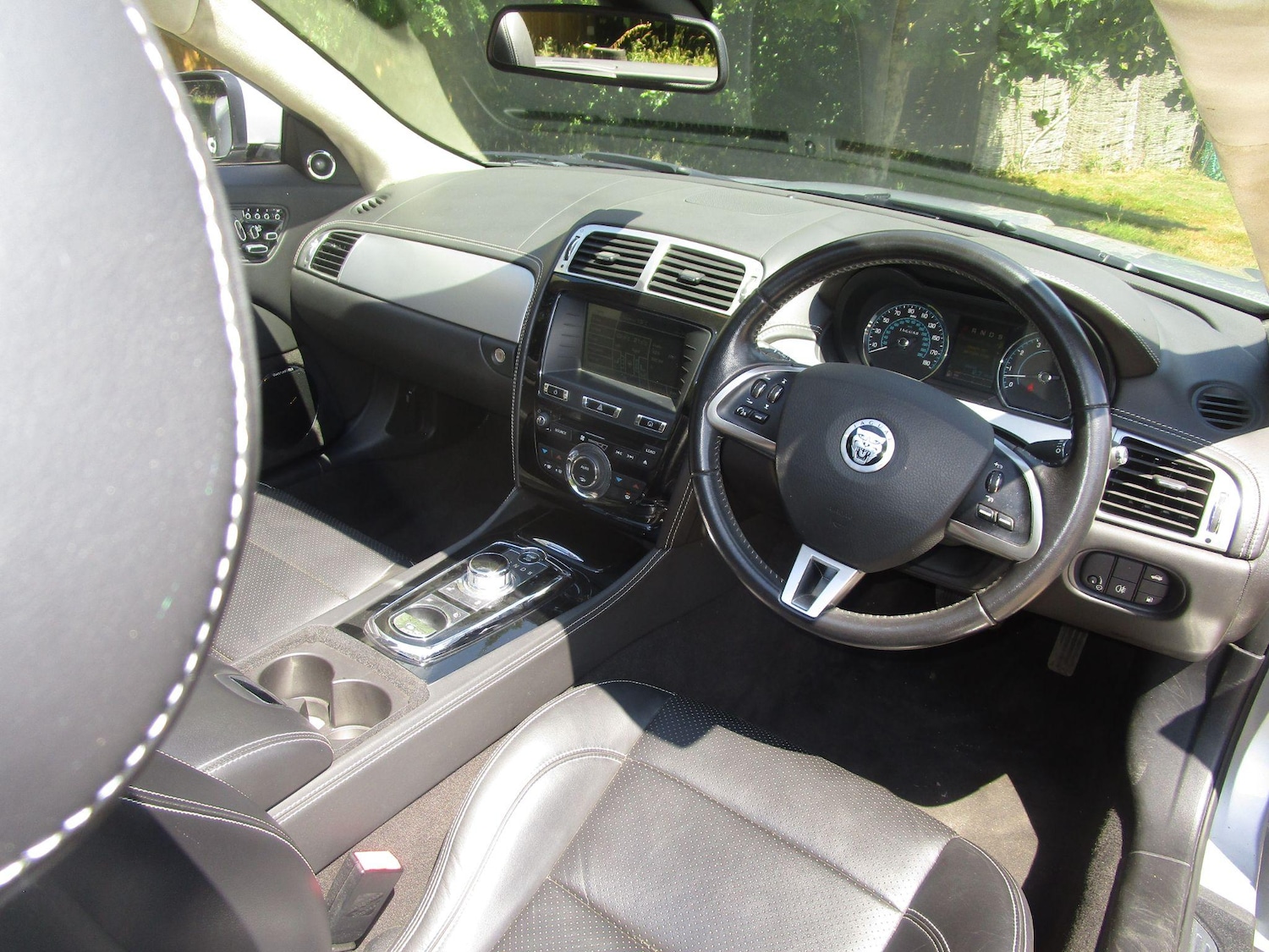 Used Jaguar XK 2011 for sale - 77155946: Photo 13