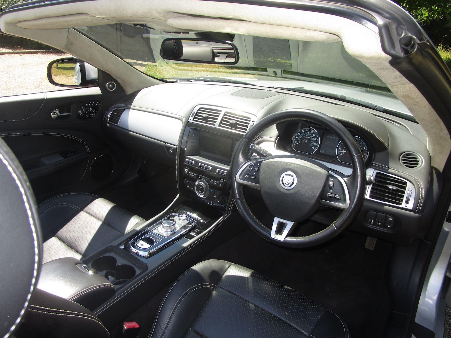 Used Jaguar XK 2011 for sale - 77155946: Photo 30