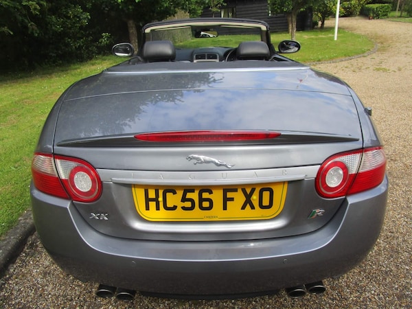 Used Jaguar XKR 2006 for sale - 75318979: Photo 11