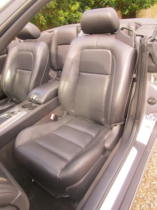 Used Jaguar XKR 2006 for sale - 75318979: Photo 31