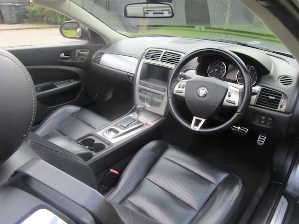 Used Jaguar XKR 2006 for sale - 75318979: Photo 33