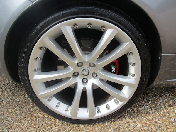 Used Jaguar XKR 2006 for sale - 75318979: Photo 4