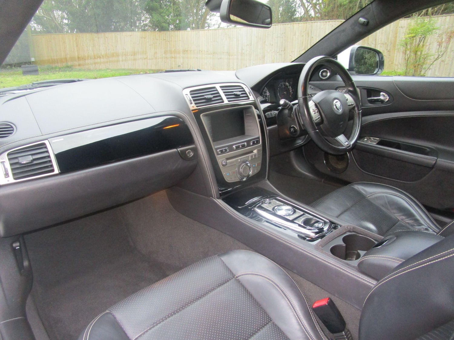 Used Jaguar XK 2010 for sale - 77155551: Photo 23