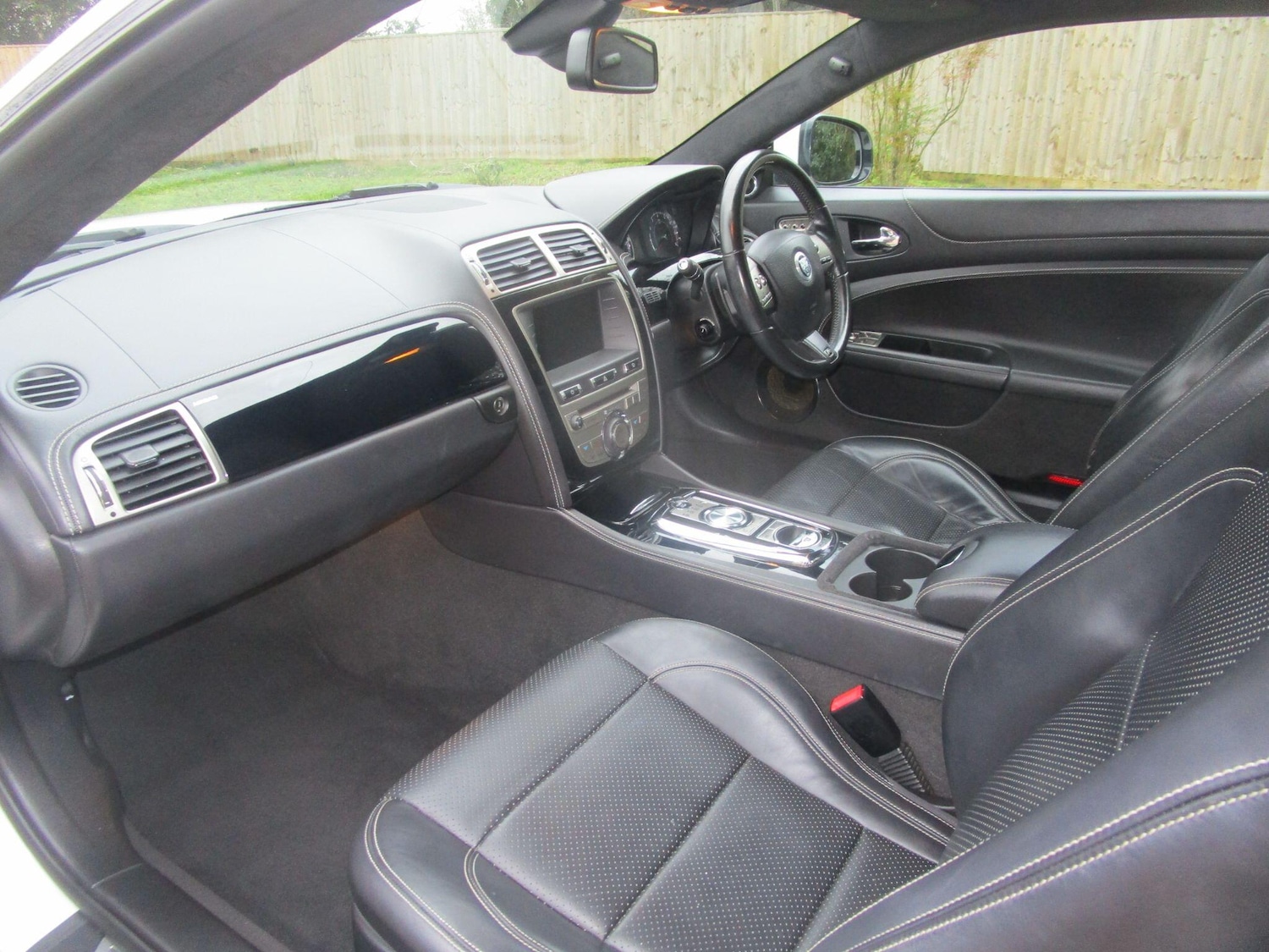 Used Jaguar XK 2010 for sale - 77155551: Photo 24