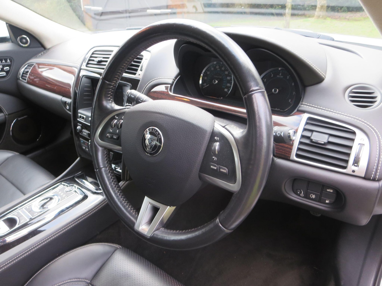 Used Jaguar XK 2014 for sale - 77411628: Photo 27