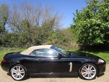 Used Jaguar XKR 2010 for sale - 76989409: Photo