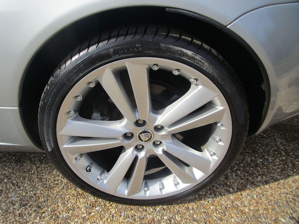 Used Jaguar XK 2010 for sale - 75728857: Photo 17