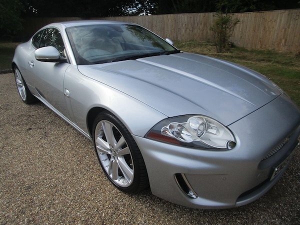 Used Jaguar XK 2010 for sale - 75728857: Photo 2