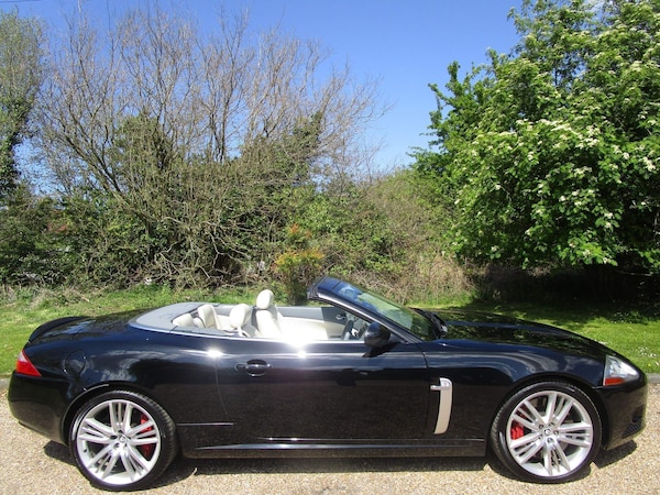 Used Jaguar XKR 2010 for sale - 74455548: Photo 1