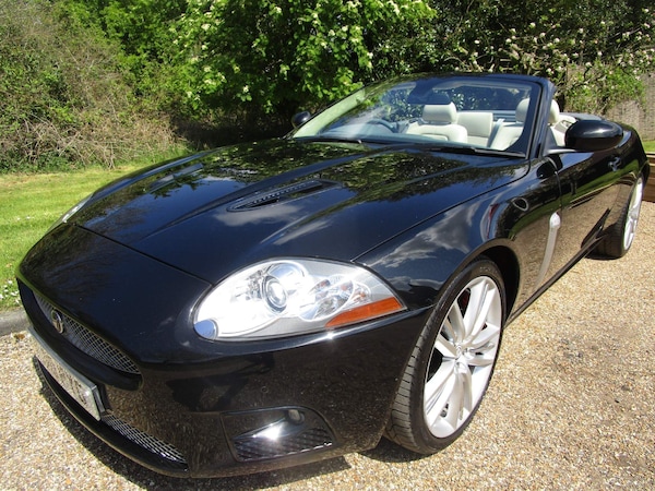Used Jaguar XKR 2010 for sale - 74455548: Photo 21