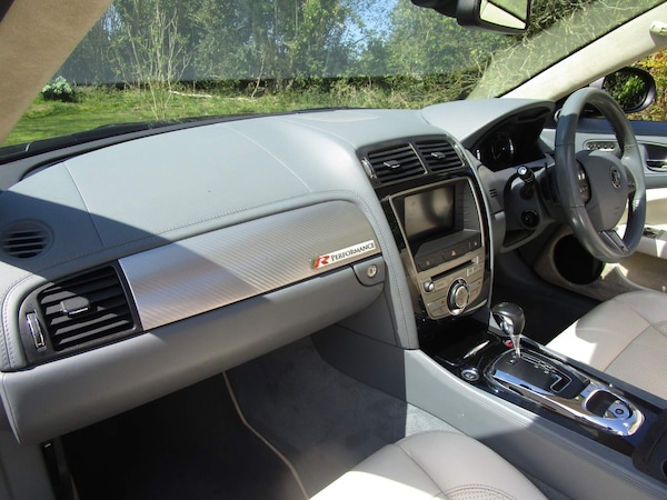 Used Jaguar XKR 2010 for sale - 74455548: Photo 26