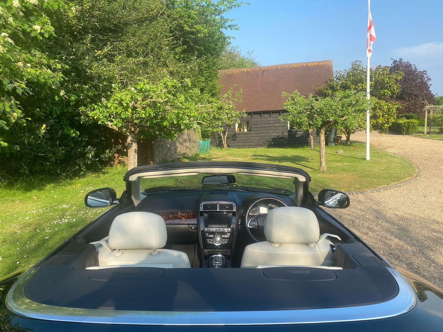 Used Jaguar XK 2011 for sale - 77939832: Photo 10