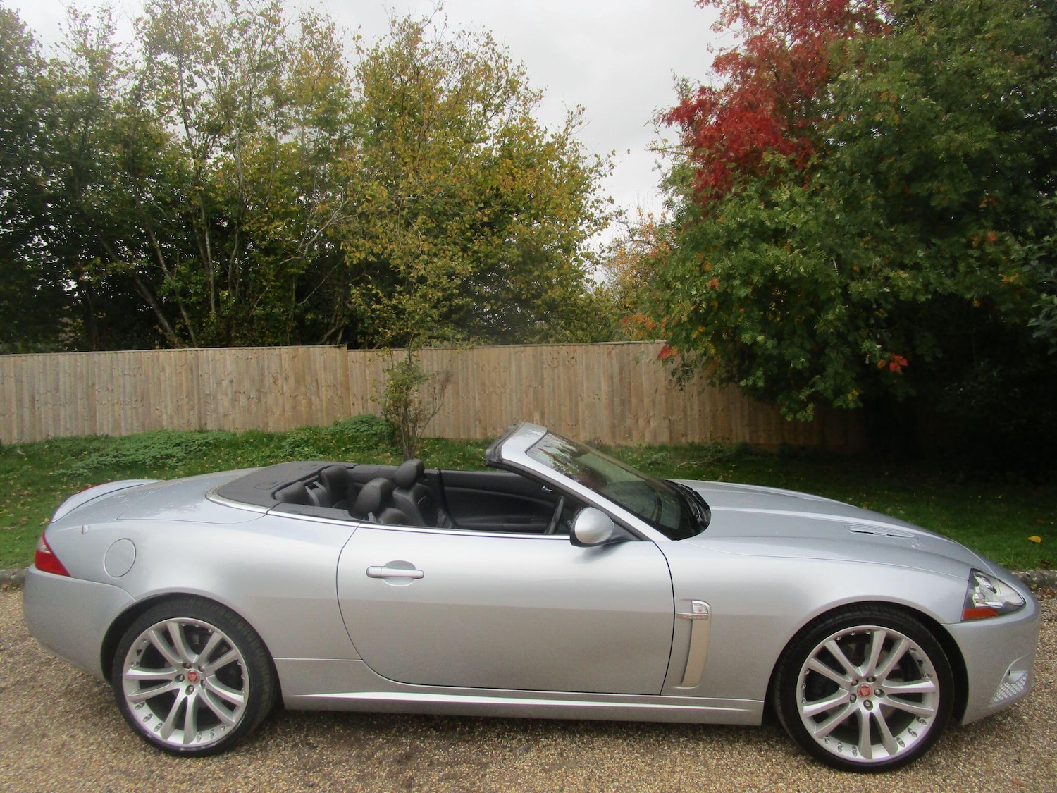 Used Jaguar XKR 2007 for sale - 76294461: Photo 1