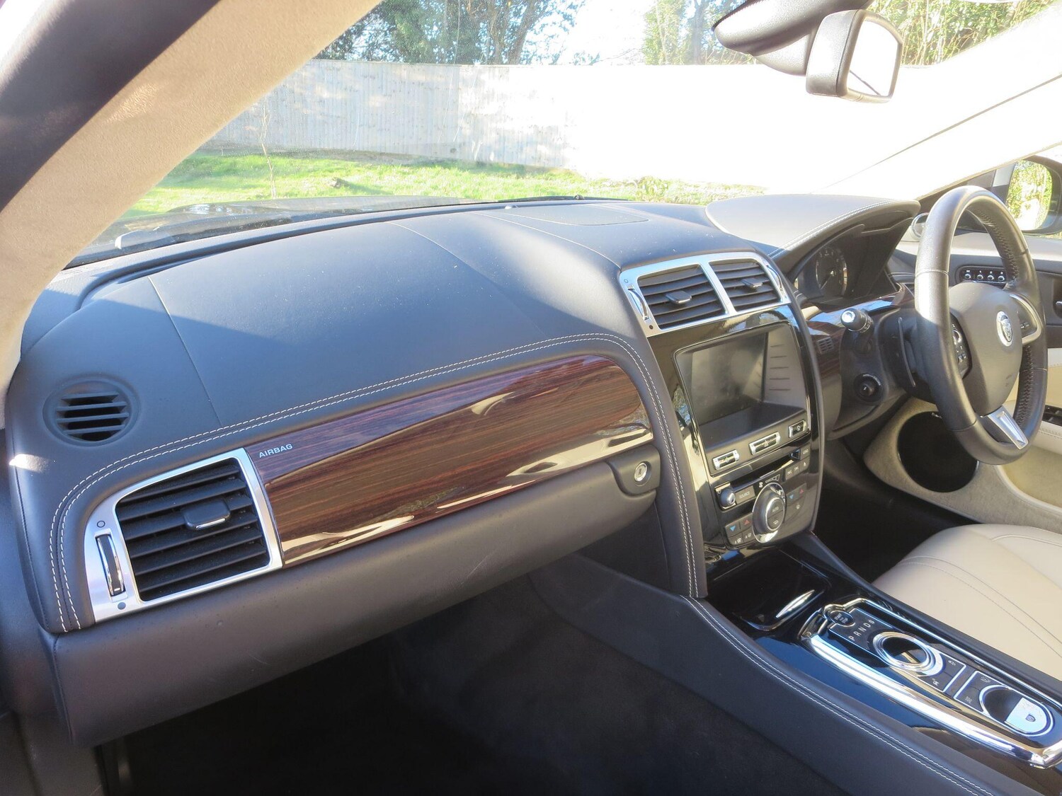 Used Jaguar XK 2011 for sale - 77524746: Photo 24