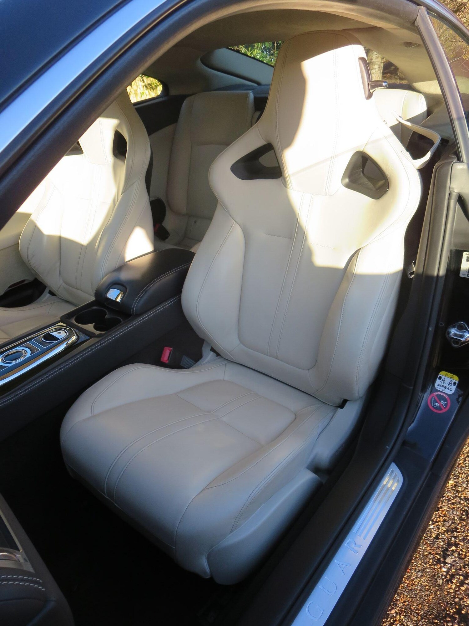 Used Jaguar XK 2011 for sale - 77524746: Photo 26