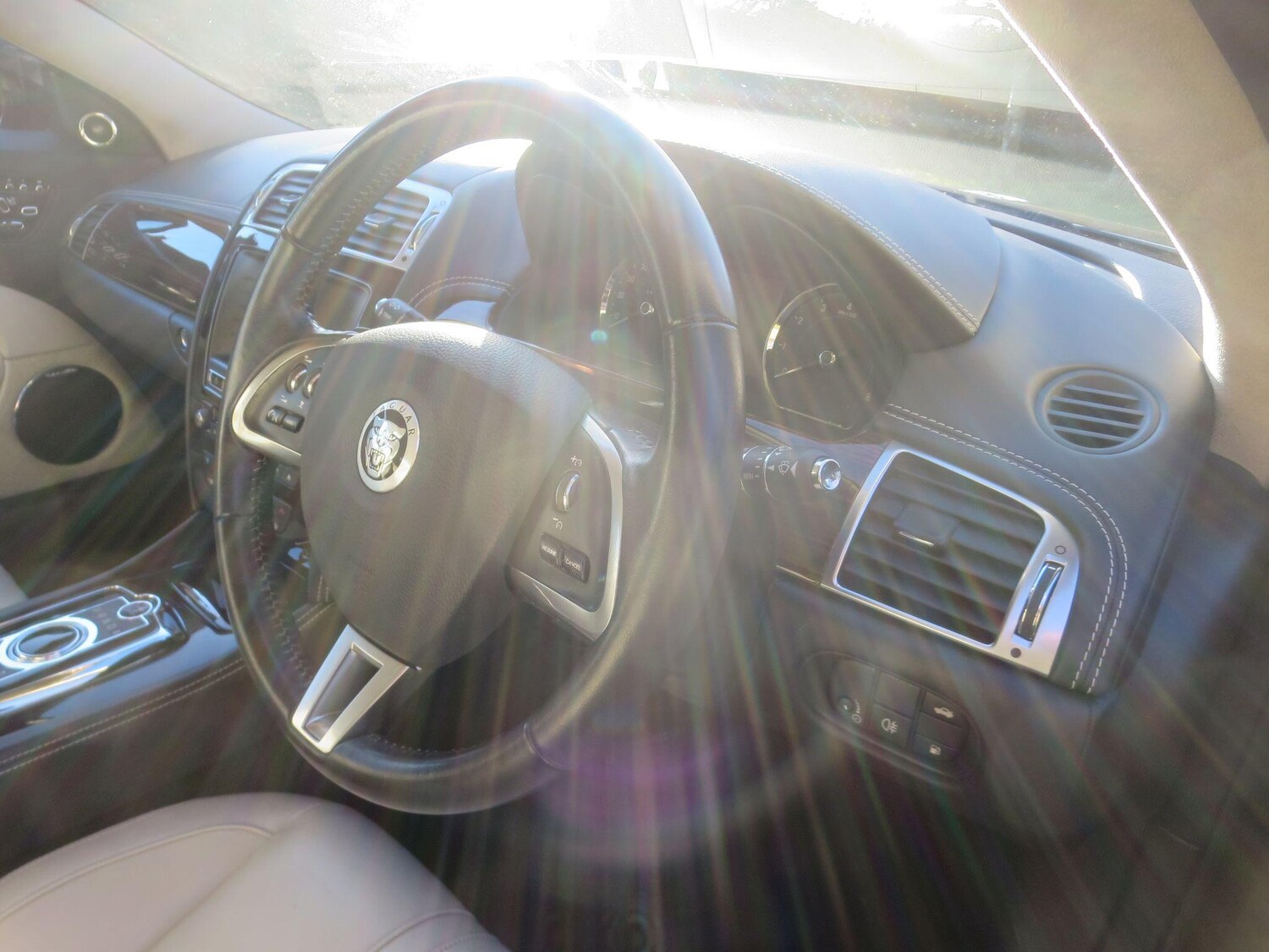 Used Jaguar XK 2011 for sale - 77524746: Photo 27