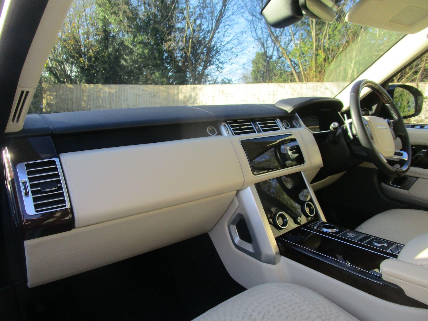 Used Land Rover Range Rover 2018 for sale - 76634126: Photo 15